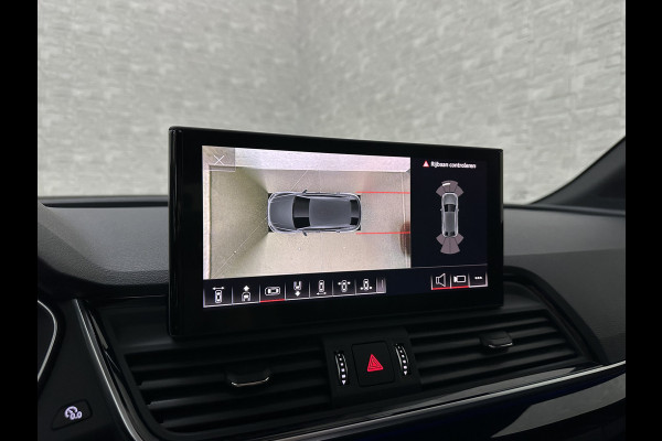 Audi Q5 Sportback 300pk TFSI e S-Line Competition | #RS-Leder | Luchtvering | 360 Camera | Panorama | B&O | ACC | SQ5 Diffuser | Sfeerverlichting | Trekhaak | Stoelverwarming V+A | LED-Matrix | Keyless-Entry | Memory | Zonwering | Standkachel | Stuurverwarming | 21 inch | Black-Optic | Carplay |