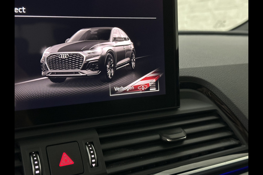 Audi Q5 Sportback 300pk TFSI e S-Line Competition | #RS-Leder | Luchtvering | 360 Camera | Panorama | B&O | ACC | SQ5 Diffuser | Sfeerverlichting | Trekhaak | Stoelverwarming V+A | LED-Matrix | Keyless-Entry | Memory | Zonwering | Standkachel | Stuurverwarming | 21 inch | Black-Optic | Carplay |