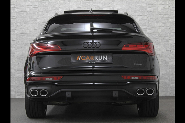 Audi Q5 Sportback 300pk TFSI e S-Line Competition | #RS-Leder | Luchtvering | 360 Camera | Panorama | B&O | ACC | SQ5 Diffuser | Sfeerverlichting | Trekhaak | Stoelverwarming V+A | LED-Matrix | Keyless-Entry | Memory | Zonwering | Standkachel | Stuurverwarming | 21 inch | Black-Optic | Carplay |