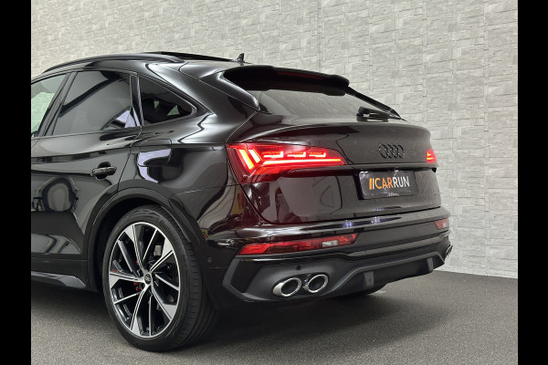 Audi Q5 Sportback 300pk TFSI e S-Line Competition | #RS-Leder | Luchtvering | 360 Camera | Panorama | B&O | ACC | SQ5 Diffuser | Sfeerverlichting | Trekhaak | Stoelverwarming V+A | LED-Matrix | Keyless-Entry | Memory | Zonwering | Standkachel | Stuurverwarming | 21 inch | Black-Optic | Carplay |
