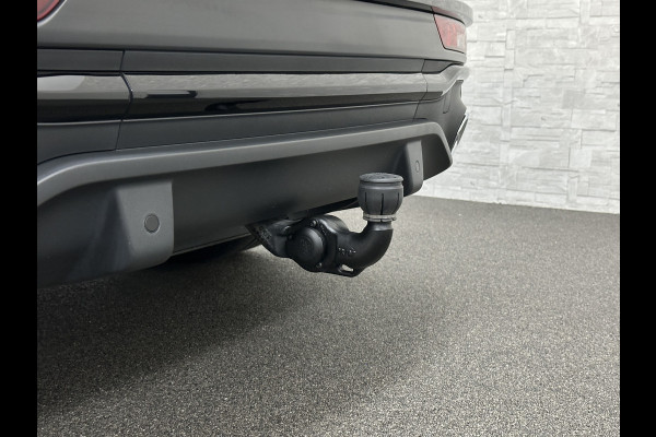 Audi Q5 Sportback 300pk TFSI e S-Line Competition | #RS-Leder | Luchtvering | 360 Camera | Panorama | B&O | ACC | SQ5 Diffuser | Sfeerverlichting | Trekhaak | Stoelverwarming V+A | LED-Matrix | Keyless-Entry | Memory | Zonwering | Standkachel | Stuurverwarming | 21 inch | Black-Optic | Carplay |