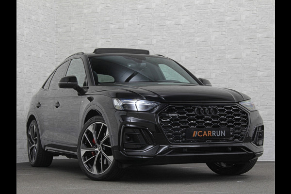 Audi Q5 Sportback 300pk TFSI e S-Line Competition | #RS-Leder | Luchtvering | 360 Camera | Panorama | B&O | ACC | SQ5 Diffuser | Sfeerverlichting | Trekhaak | Stoelverwarming V+A | LED-Matrix | Keyless-Entry | Memory | Zonwering | Standkachel | Stuurverwarming | 21 inch | Black-Optic | Carplay |