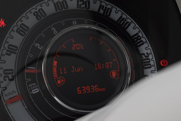 Fiat 500 Hybrid Lounge|Carplay|PDC|Orig.NL|1e eig.