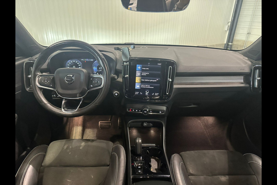Volvo XC40 T5 Aut. Plug-in Hybrid R-Design Stoelverwarming Parkeercamera 262pk