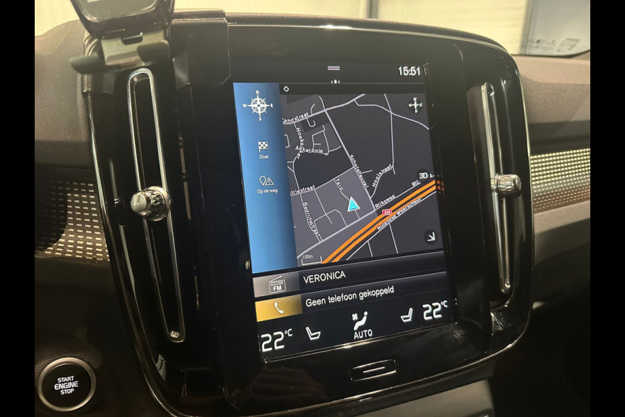 Volvo XC40 T5 Aut. Plug-in Hybrid R-Design Stoelverwarming Parkeercamera 262pk