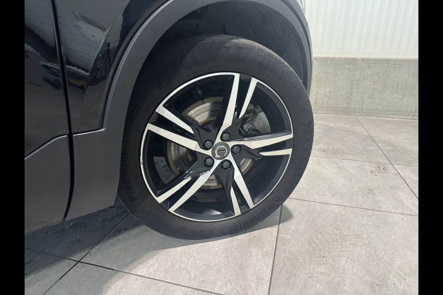 Volvo XC40 T5 Aut. Plug-in Hybrid R-Design Stoelverwarming Parkeercamera 262pk