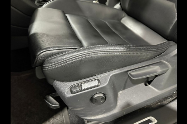 Volkswagen Tiguan Allspace 1.5 TSI Comfortline Business 7p. - Automaat - Pano/Schuifdak - Leder - Navi - Org.NL
