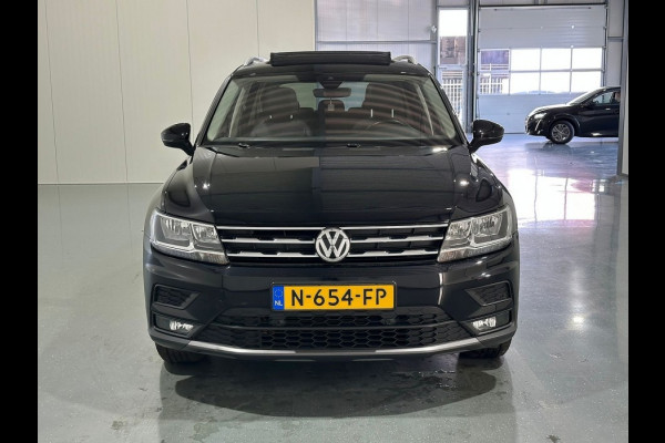 Volkswagen Tiguan Allspace 1.5 TSI Comfortline Business 7p. - Automaat - Pano/Schuifdak - Leder - Navi - Org.NL