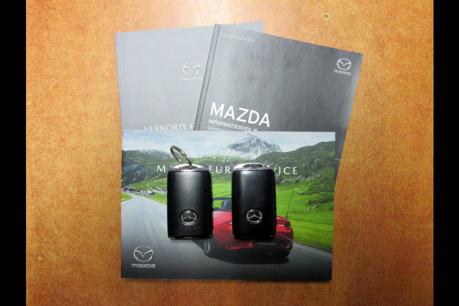 Mazda CX-30 2.0 e-SkyActiv-X M Hybrid Luxury * Trekhaak *