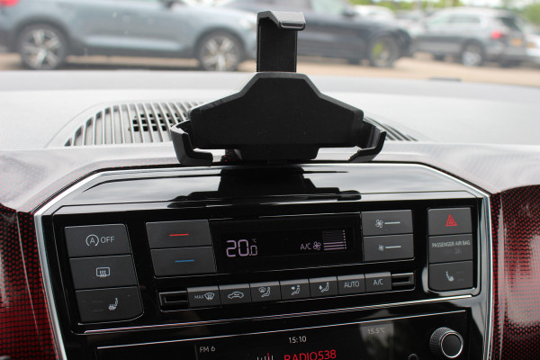 Volkswagen up! 1.0 TSI GTI / Navi by App / DAB / Parkeerhulp achter / Stoelverwarming / Cruise Control