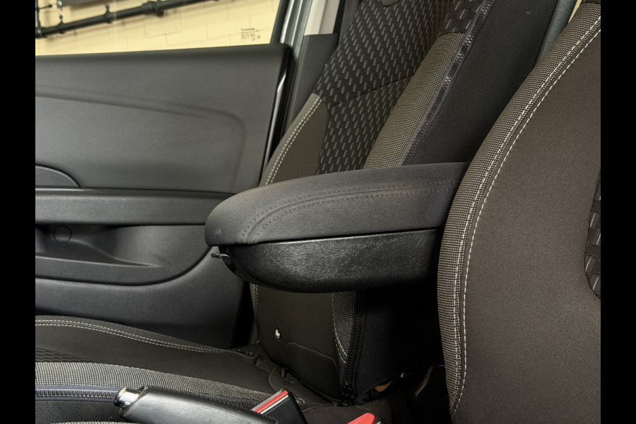 Renault Captur 0.9 TCe Intens | R-Link Navi | Bose | 17" | Camera | PDC V+A | Led |