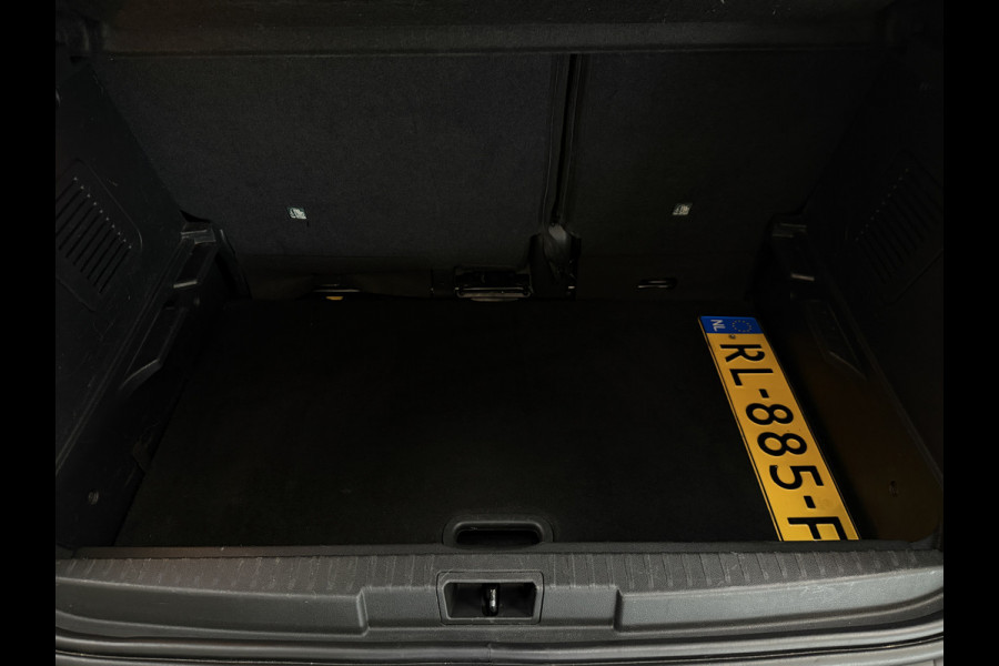 Renault Captur 0.9 TCe Intens | R-Link Navi | Bose | 17" | Camera | PDC V+A | Led |