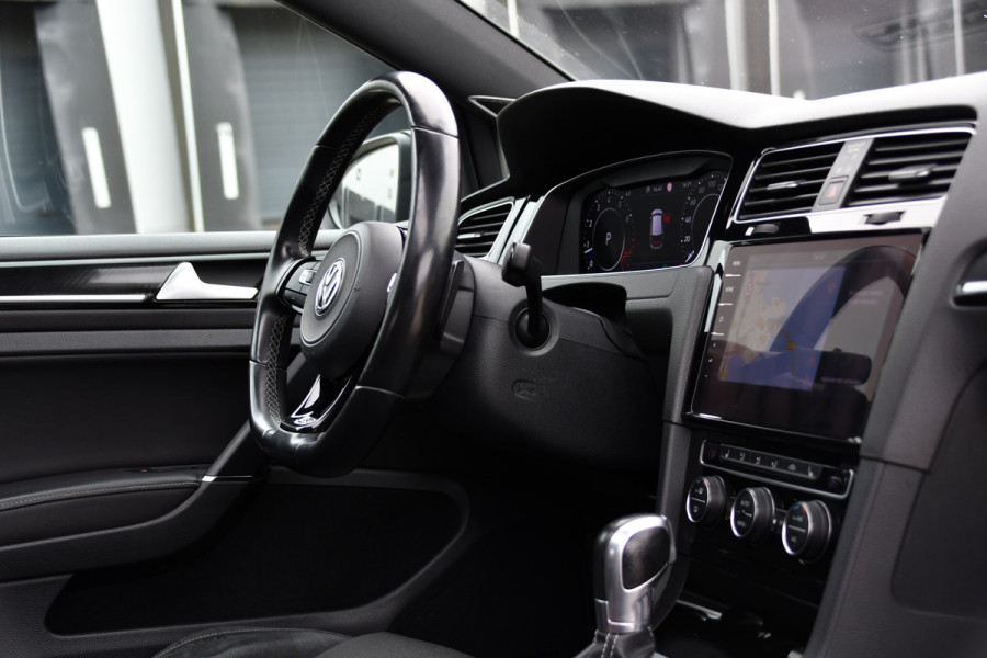 Volkswagen Golf 2.0 TSI 4Motion R Virtual Cockpit, Adaptieve Cruise, Camera, PANO, Dynaudi, Stoelverwarming, Clima, Uniek!