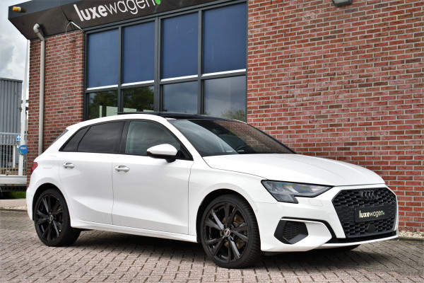 Audi A3 Sportback 35 TFSI 150pk Pano El-Klep Keyless Optic-black Carplay