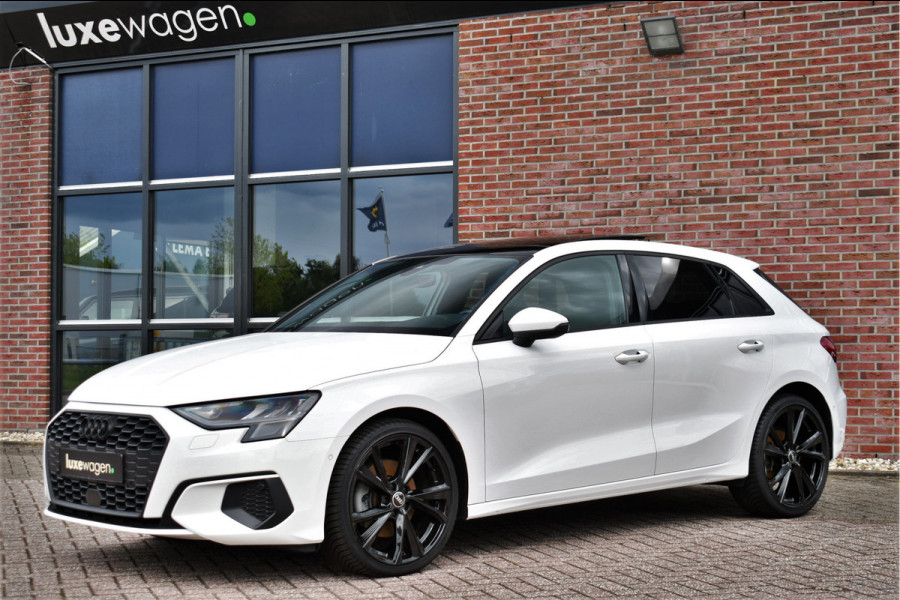 Audi A3 Sportback 35 TFSI 150pk Pano El-Klep Keyless Optic-black Carplay