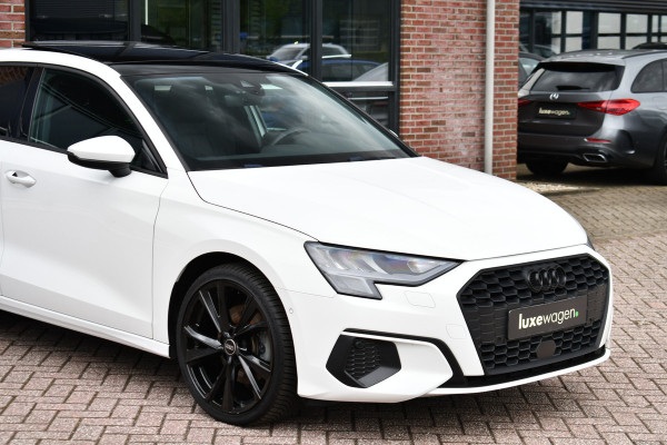 Audi A3 Sportback 35 TFSI 150pk Pano El-Klep Keyless Optic-black Carplay