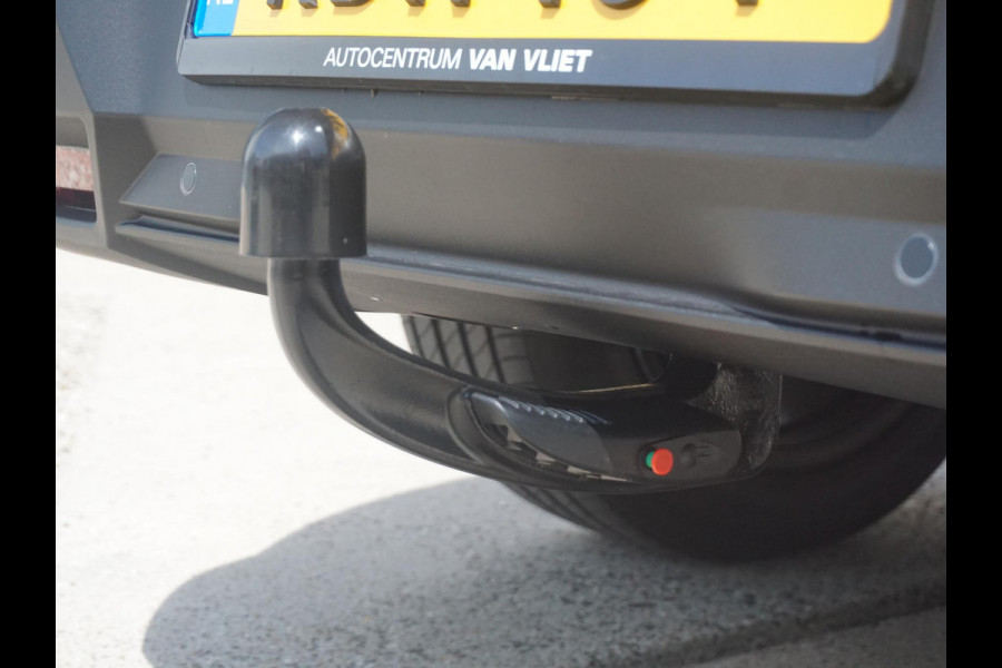 Peugeot 5008 1.6 Plug-in Hybrid 195 GT Exclusive Panoramadak