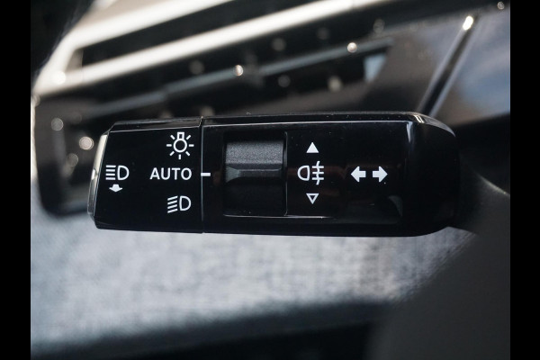 Peugeot 5008 1.6 Plug-in Hybrid 195 GT Exclusive Panoramadak