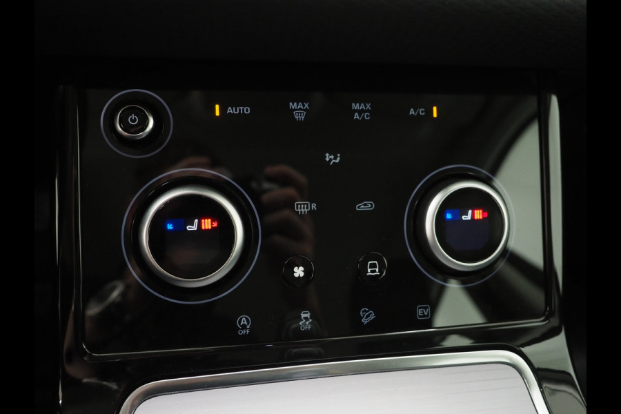 Land Rover Range Rover Evoque 1.5 P300e AWD | Leder | Trekhaak | Camera | Stoelverwarming | Cruise | DAB | LED | Carplay