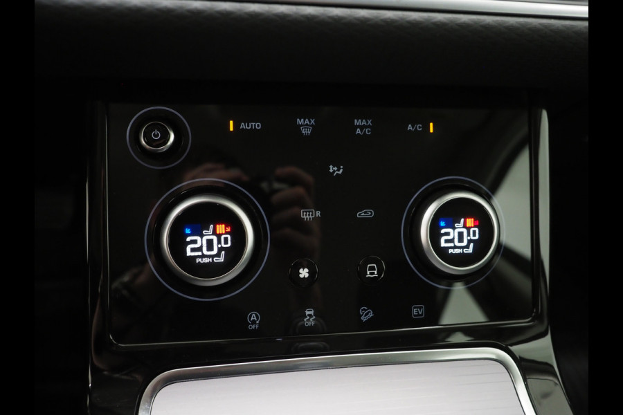 Land Rover Range Rover Evoque 1.5 P300e AWD | Leder | Trekhaak | Camera | Stoelverwarming | Cruise | DAB | LED | Carplay