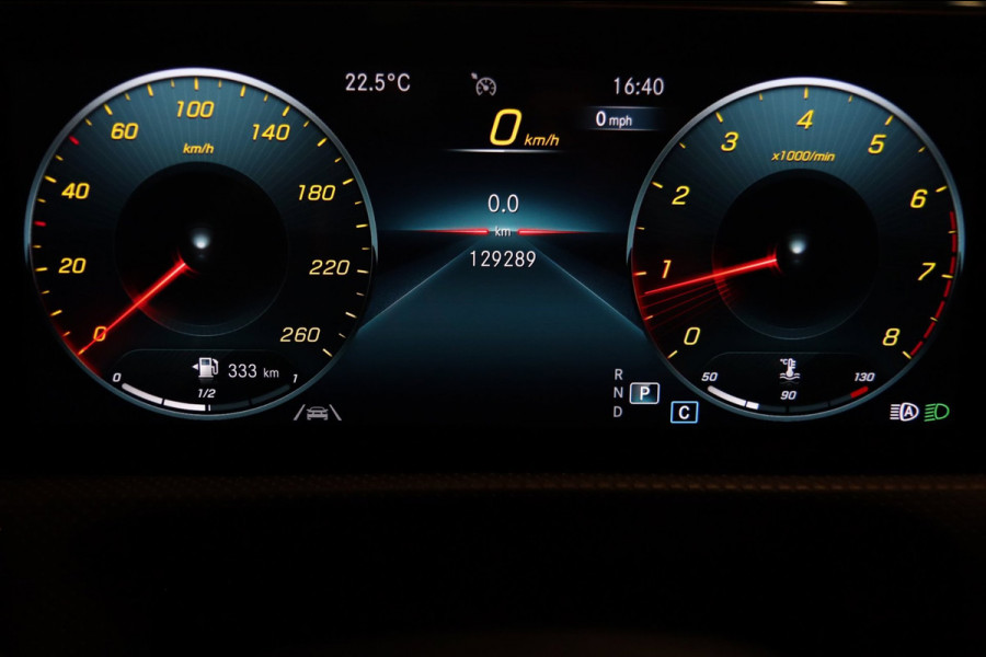 Mercedes-Benz CLA-Klasse 200 Premium Plus / PANO / MEMORY / BURMESTER / KEYLESS / CAMERA