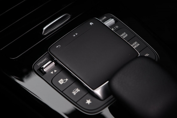 Mercedes-Benz CLA-Klasse 200 Premium Plus / PANO / MEMORY / BURMESTER / KEYLESS / CAMERA