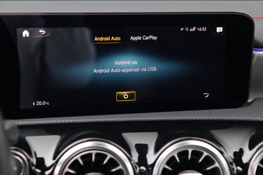 Mercedes-Benz CLA-Klasse 200 Premium Plus / PANO / MEMORY / BURMESTER / KEYLESS / CAMERA