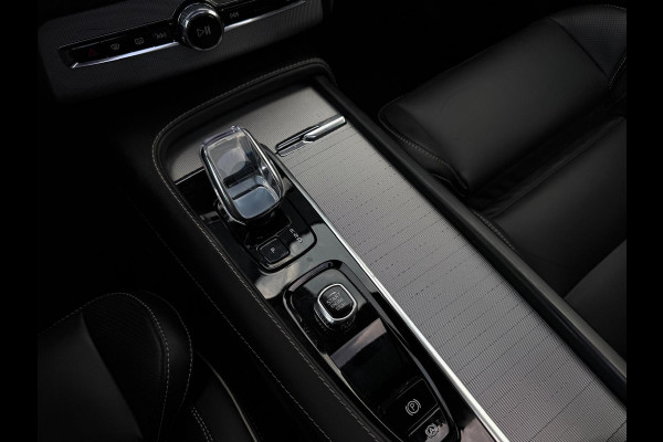 Volvo XC90 2.0 T8 Recharge AWD R DESIGN 455pk 7p PANO | LEDER | LED | TREKHAAK