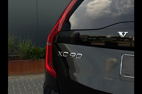 Volvo XC90 2.0 T8 Recharge AWD R DESIGN 455pk 7p PANO | LEDER | LED | TREKHAAK