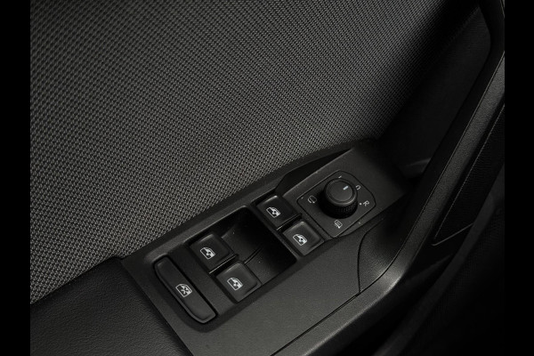 Seat Leon Hatchback 1.0 eTSI Style | Automaat | Camera | Zeer zuinig