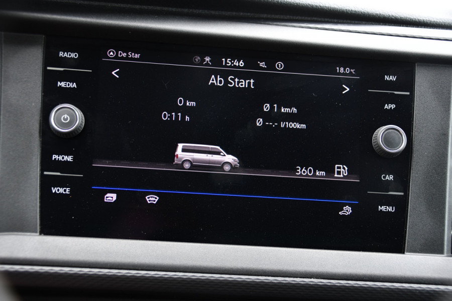 Volkswagen Transporter 2.0 TDI L2H1 30 DC Bulli Edition Adaptieve Cruise, Camera, Carplay, LED, Stoelverwarming, Standkachel, Automaat, Multimedia, Sensoren, Uniek!