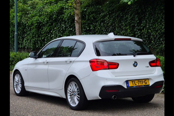 BMW 1-serie M Sport 1e EIGENAAR LCI Automaat Wit NAP NL 118i Executive