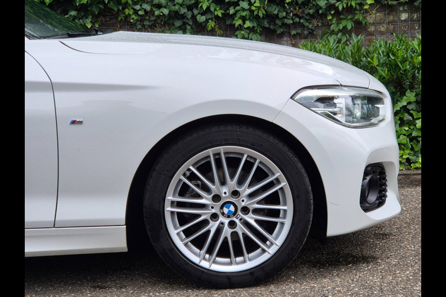 BMW 1-serie M Sport 1e EIGENAAR LCI Automaat Wit NAP NL 118i Executive