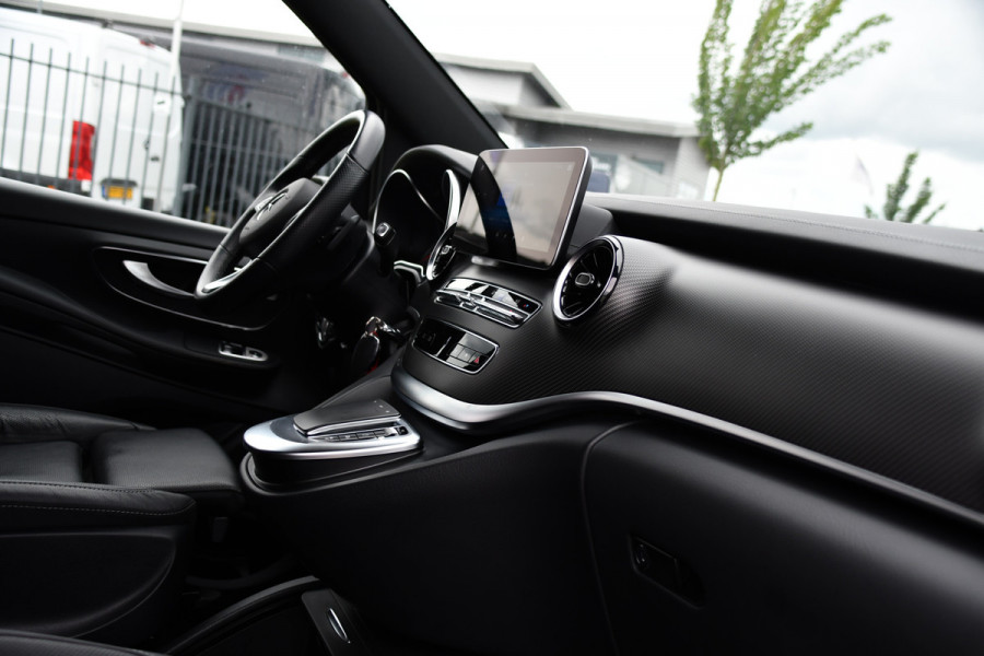 Mercedes-Benz V-Klasse 300d L2 DC AMG Edition Adaptieve Cruise, 360 Camera, Carplay, Stoelverwarming/verkoeling, 240pk, LED, Leder, Automaat, Uniek!