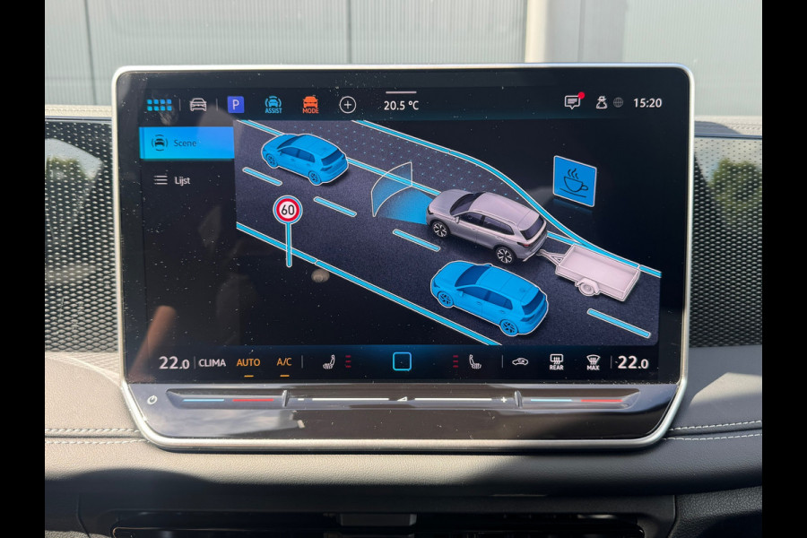 Volkswagen Tiguan 1.5 eTSI 'Goal' * TREKHAAK * 360Gr camera * Sideassistent * Navigatiesysteem *