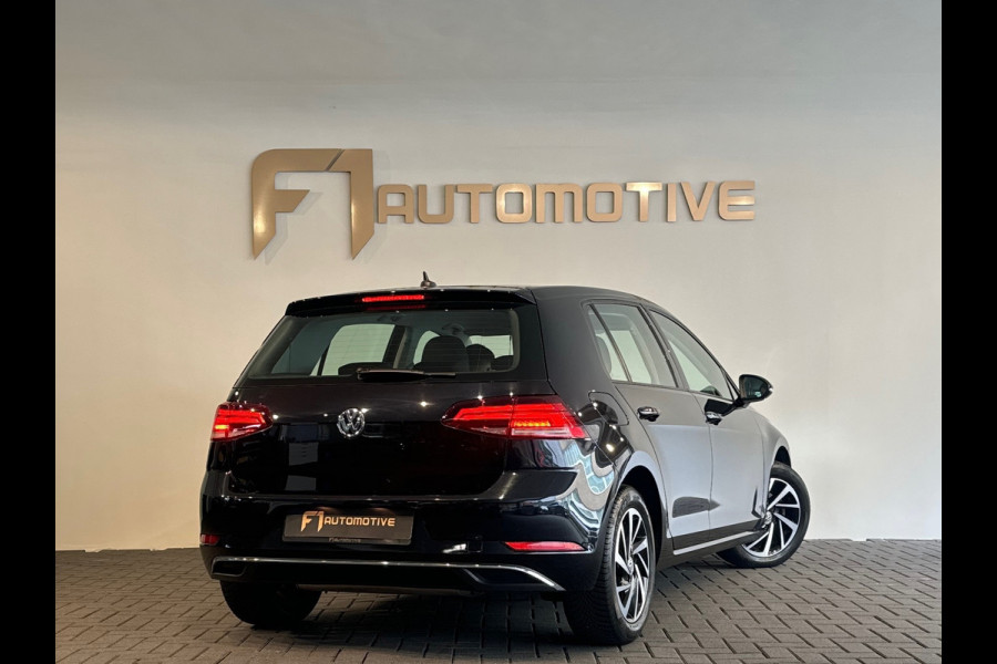 Volkswagen Golf 1.0 TSI Comfortline Camera|CarPlay|ACC