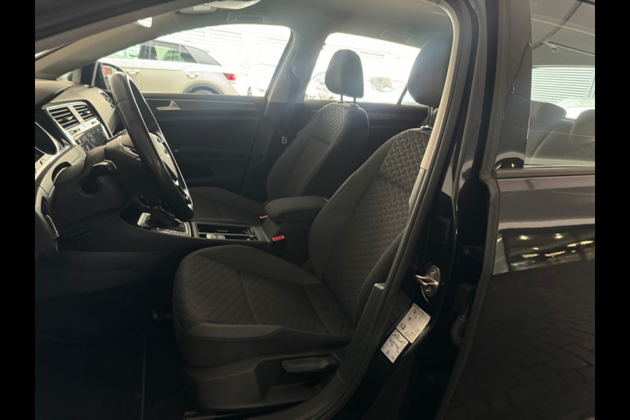 Volkswagen Golf 1.0 TSI Comfortline Camera|CarPlay|ACC