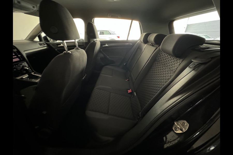 Volkswagen Golf 1.0 TSI Comfortline Camera|CarPlay|ACC