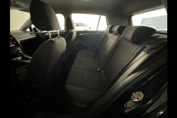 Volkswagen Golf 1.0 TSI Comfortline Camera|CarPlay|ACC