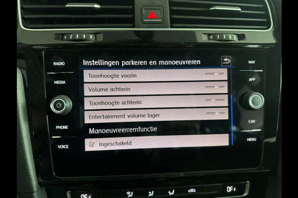 Volkswagen Golf 1.0 TSI Comfortline Camera|CarPlay|ACC