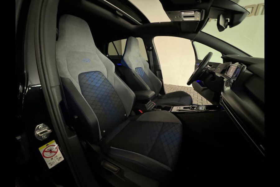 Volkswagen Golf 2.0 TSI R 4M 20Jahre Performance Pano|Akrapovic