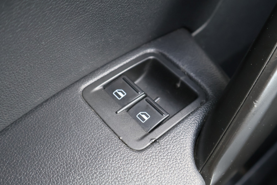 Volkswagen Caddy 2.0 TDI 102pk Airco Navigatie