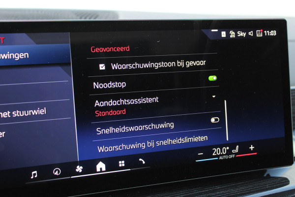 BMW X5 xDrive50e M-Sport Pro | Vierwielbesturing | Trekhaak | Spoilerpakket | H&K | Panoramadak | Luchtvering