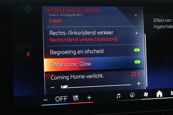 BMW X5 xDrive50e M-Sport Pro | Vierwielbesturing | Trekhaak | Spoilerpakket | H&K | Panoramadak | Luchtvering