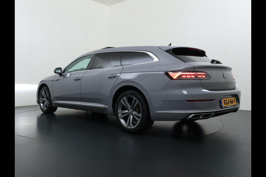 Volkswagen Arteon Shooting Brake 1.4 TSI eHybrid R-Line BINNEN + BUITEN VAN: 37.900,- VOOR: 34.877,- UW WKVOORDEEL: 3.023,- | PANO| NAPPALEDER SPORTSTOELEN| ELEK. STOEL MET MEMORY| ELEK. ACHTERKLEP| ACHTERBANK VERWARMD| CAMERA| STOELVERWARMING| CARPLAY| DODE HOEK SENSOR