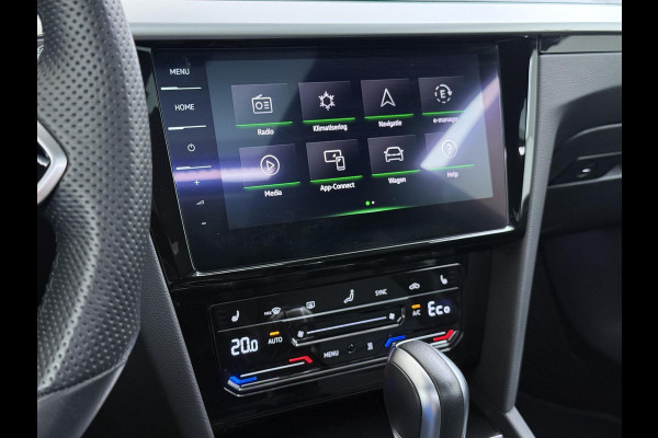 Volkswagen Arteon Shooting Brake 1.4 TSI eHybrid R-Line BINNEN + BUITEN VAN: 37.900,- VOOR: 34.877,- UW WKVOORDEEL: 3.023,- | PANO| NAPPALEDER SPORTSTOELEN| ELEK. STOEL MET MEMORY| ELEK. ACHTERKLEP| ACHTERBANK VERWARMD| CAMERA| STOELVERWARMING| CARPLAY| DODE HOEK SENSOR