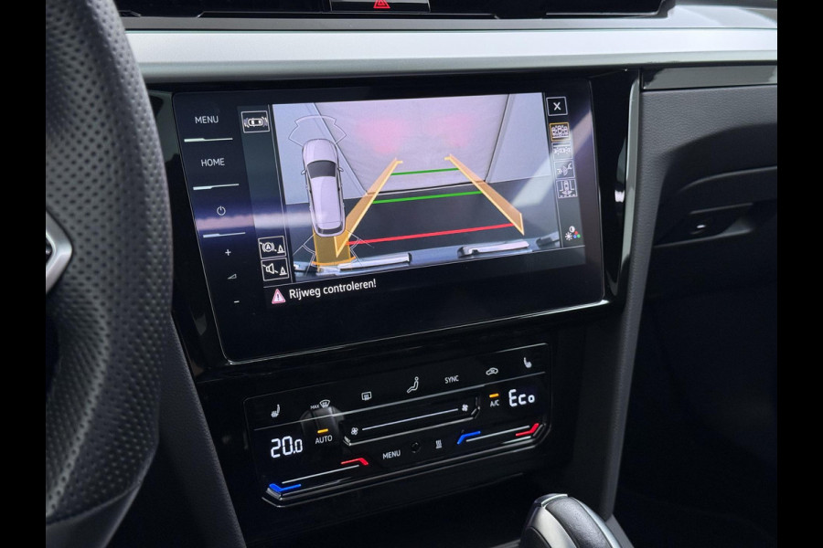Volkswagen Arteon Shooting Brake 1.4 TSI eHybrid R-Line BINNEN + BUITEN VAN: 37.900,- VOOR: 34.877,- UW WKVOORDEEL: 3.023,- | PANO| NAPPALEDER SPORTSTOELEN| ELEK. STOEL MET MEMORY| ELEK. ACHTERKLEP| ACHTERBANK VERWARMD| CAMERA| STOELVERWARMING| CARPLAY| DODE HOEK SENSOR