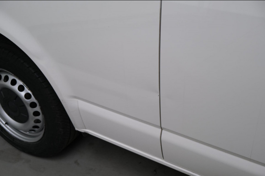 Volkswagen Transporter 2.0 TDI L2H1 30 DC