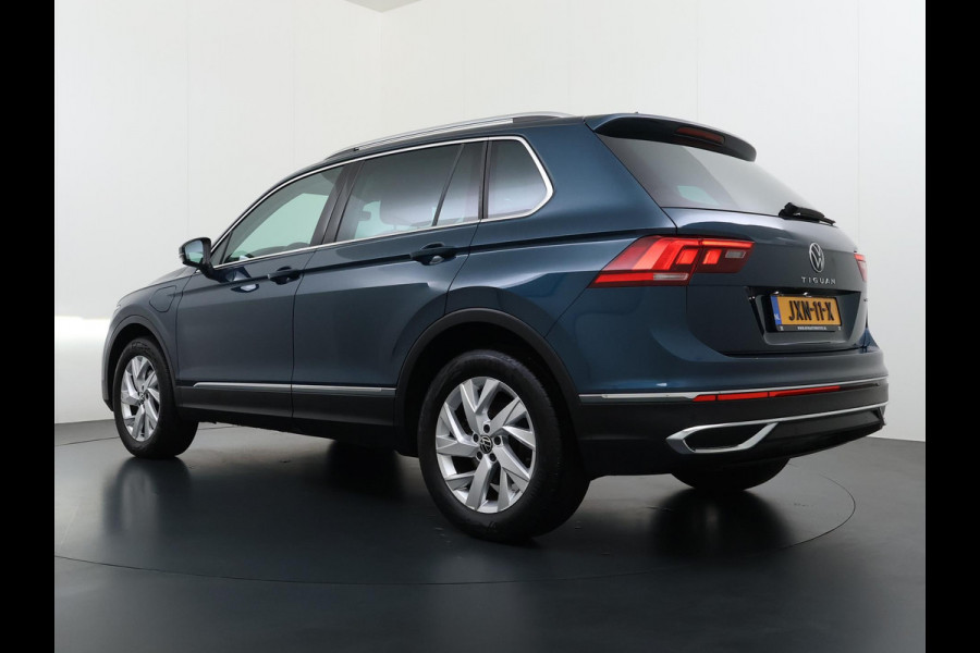 Volkswagen Tiguan 1.4 TSI eHybrid PHEV VAN: 30.900,- VOOR: 28.877,- UW WKVOORDEEL: 2.023,- | ELEK. ACHTERKLEP| STOEL MASSAGE| STOEL + STUURVERWARMING| PARKEERSENS. VOOR EN ACHTER| RIJKLAARPRIJS INCL. 12 MND BOVAG GARANTIE