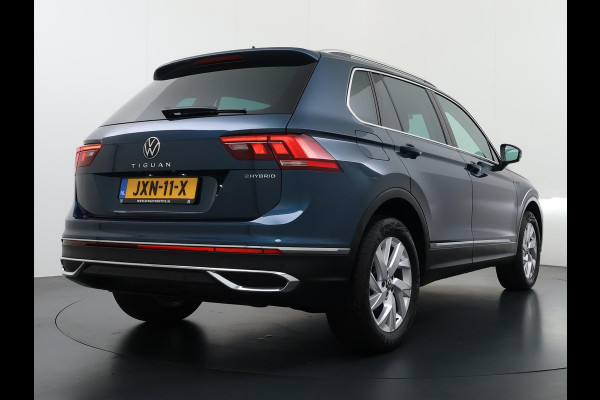Volkswagen Tiguan 1.4 TSI eHybrid PHEV VAN: 30.900,- VOOR: 28.877,- UW WKVOORDEEL: 2.023,- | ELEK. ACHTERKLEP| STOEL MASSAGE| STOEL + STUURVERWARMING| PARKEERSENS. VOOR EN ACHTER| RIJKLAARPRIJS INCL. 12 MND BOVAG GARANTIE
